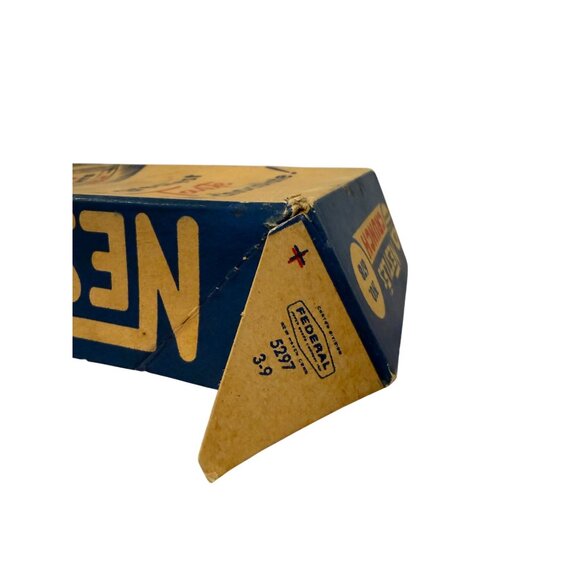 Original NESTLE'S CRUNCH milk chocolate STORE BOX top & bottom, when they were B - Picture 10 of 14